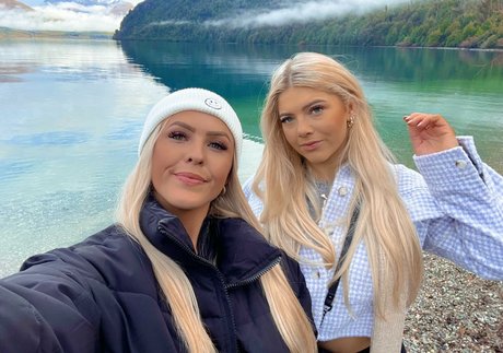 ellaredmond トップスター 写真