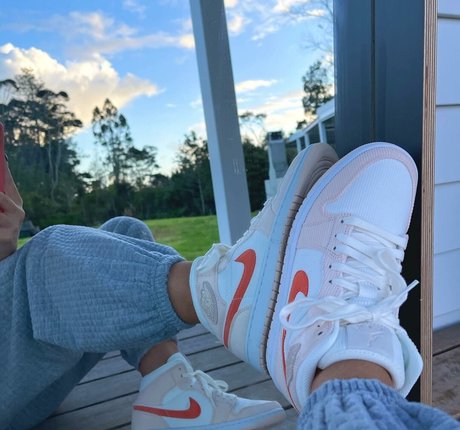 ellaredmond ホットスター ギャラリー