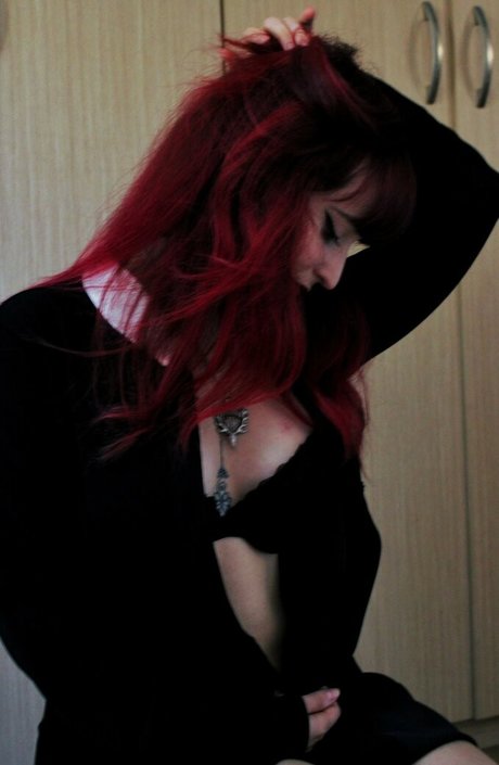 アジア人ママオンリーファンズ 無料ヌード 写真