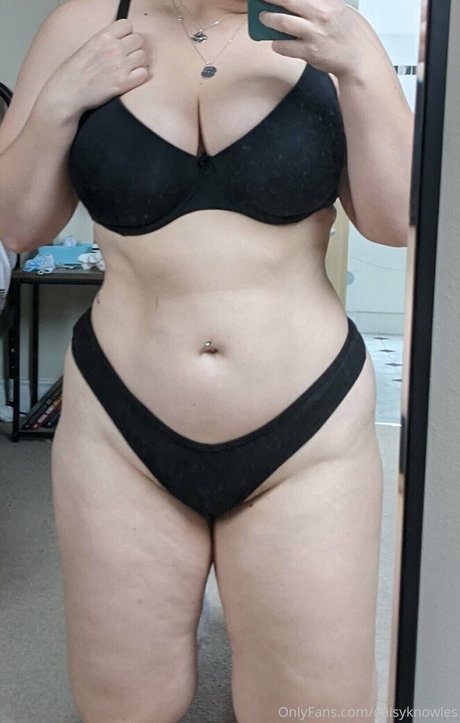 daisyknowles ヌード女優 写真