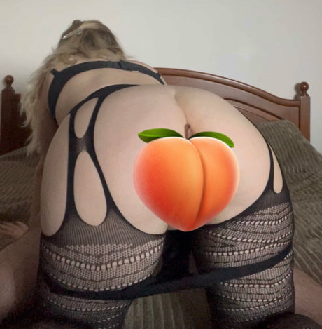 yourwhiterabbitt 裸モデル 画像