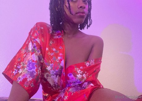 blackdelphine 無料のスター 写真