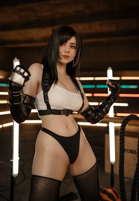 ティックトックスター オンリーファンズ 素敵 写真