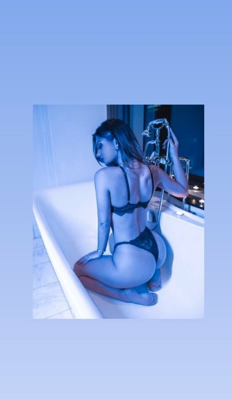 Sass sz アート女優 写真