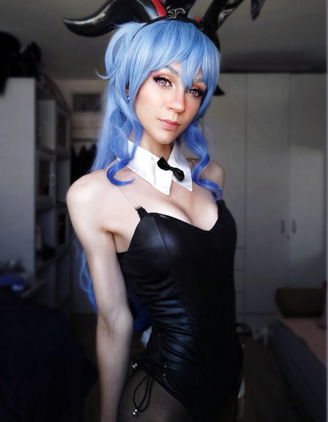 Michal Cosplay xxxスター アーカイブ