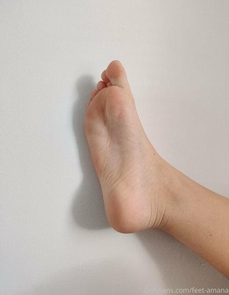 feet amana ホット女優 写真