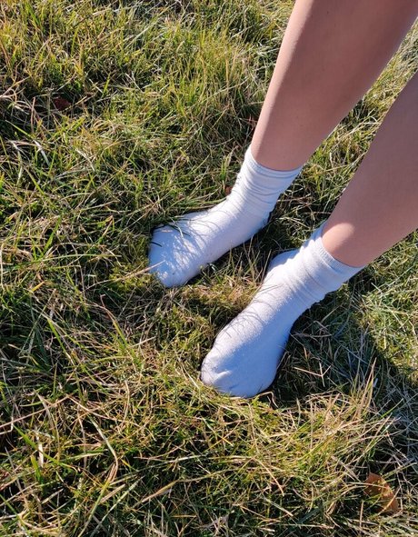 feet amana 完璧なモデル 写真