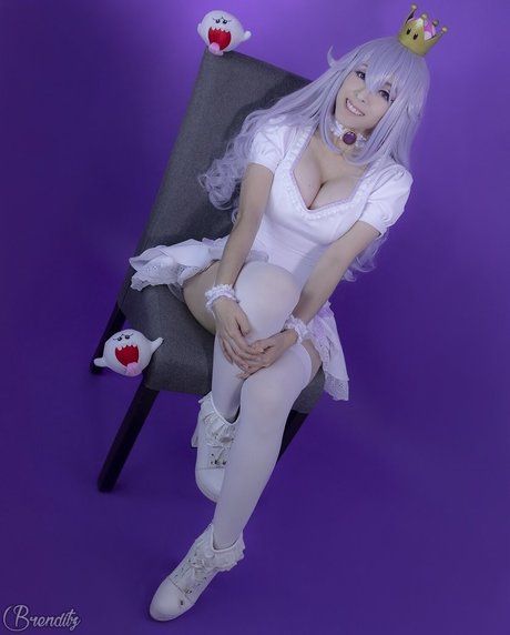 ストリップショー オンリーファンズ xxx 画像