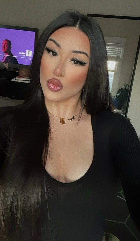 セクシーなティーンオンリーファン 無料ヌード 画像