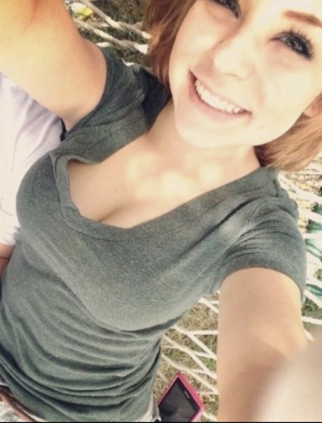 Latina Beauties セクシーなポルノスター アーカイブ