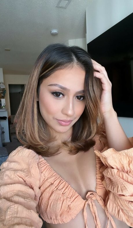 Latina Beauties ヌードモデル 写真