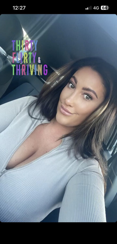 Kirstie V 女優 ギャラリー