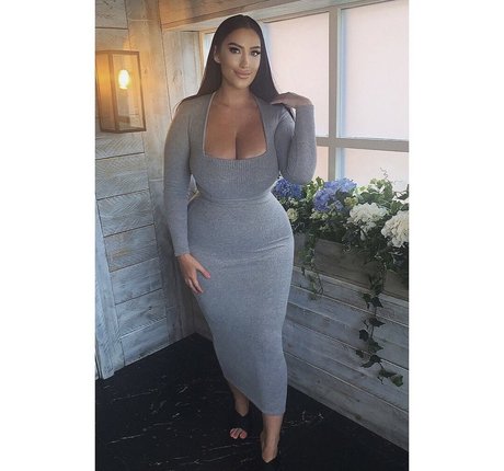 Kirstie V ホットなポルノスター 写真