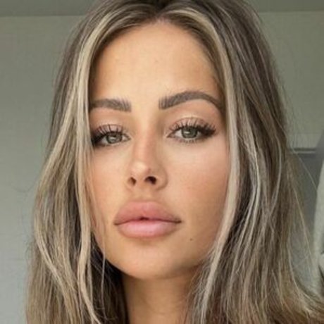 ニューハーフが男とセックスするオンリーファンズ 無料 画像