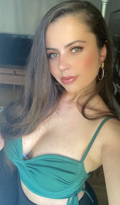 40歳のオンリーファンズ ポルノグラフィック 写真