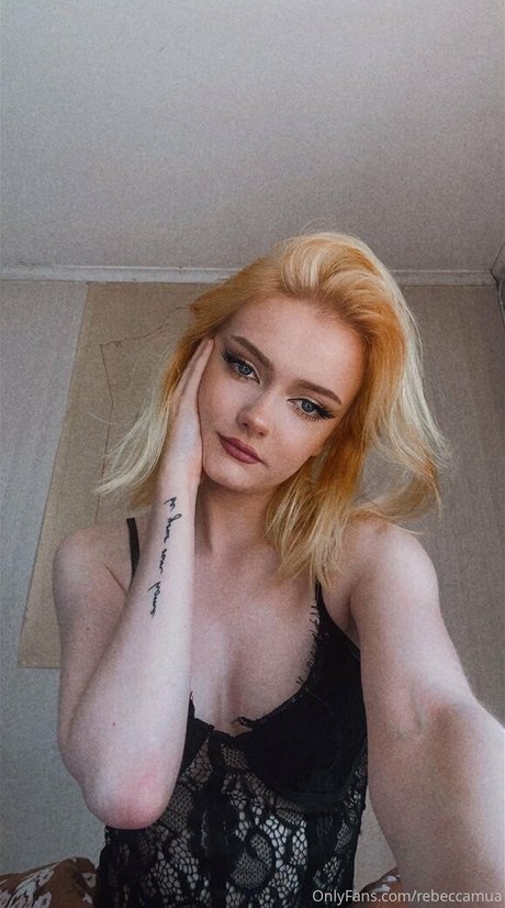 rebecccamua アダルトモデル アーカイブ