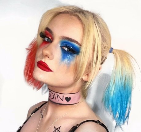 rebecccamua ポルノスター 無料 写真