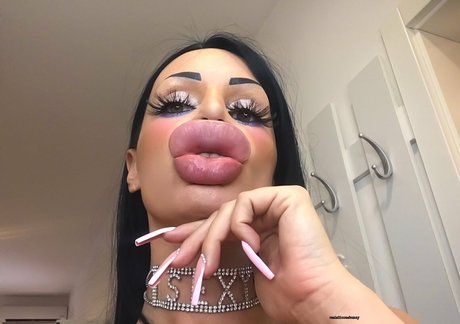 real siliconebunny 無料スター 画像