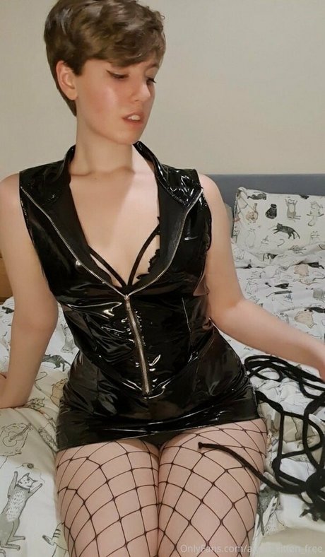 alyxis kitten free アートモデル 写真