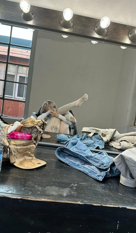 JOI オンリーファンズ 無料アダルト アーカイブ