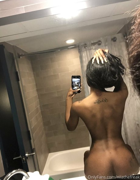 ニューハーフの乗馬オンリーファンズ 無料ポルノ 写真