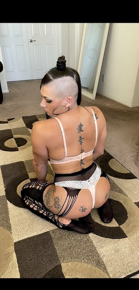 クロスフィットオンリーファンズ セクシーxxx 写真