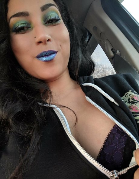 妊娠中のオンリーファンズ ホットポルノ 画像