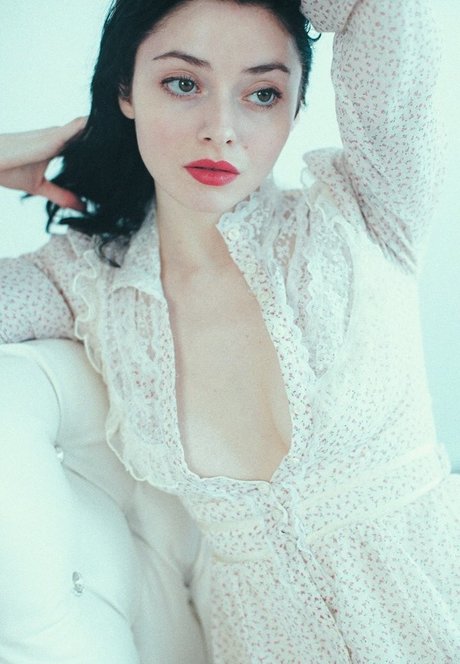 ohthumbelina ヌード女優 写真