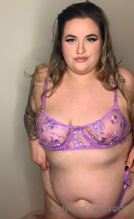 モデルファックオンリーファンズ アートポルノ 写真