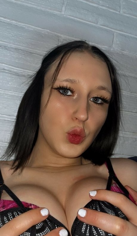 アナルファックオンリーファンズ ホットxxx 画像