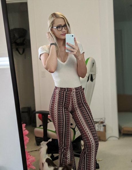 pawg champ_ トップスター 写真