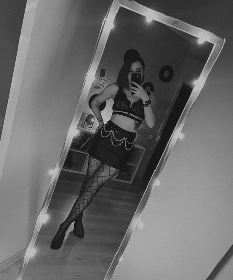 anya klemen 美しいポルノスター 写真