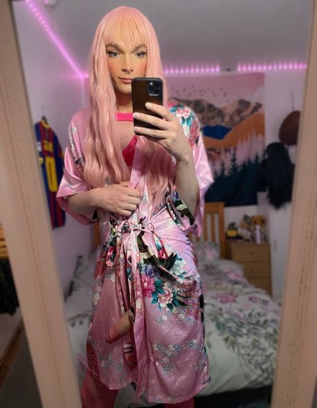 eevie chan 高品質モデル 写真