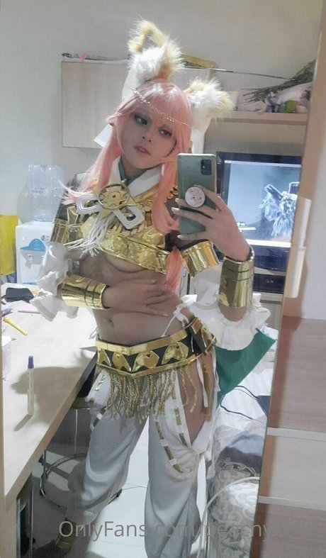 スキニーモデルオンリーファンズ ホットxxx 写真