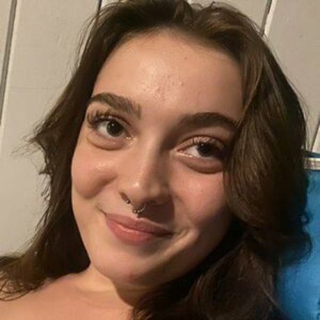 Hotwifechar ヌードモデル ギャラリー