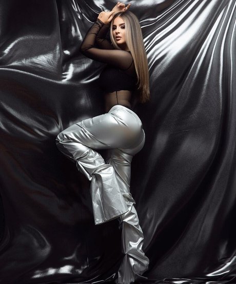 Rosalie Verte 高品質スター ギャラリー