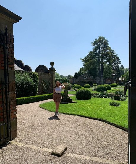 柔軟なティーンオンリーファン 素敵 画像