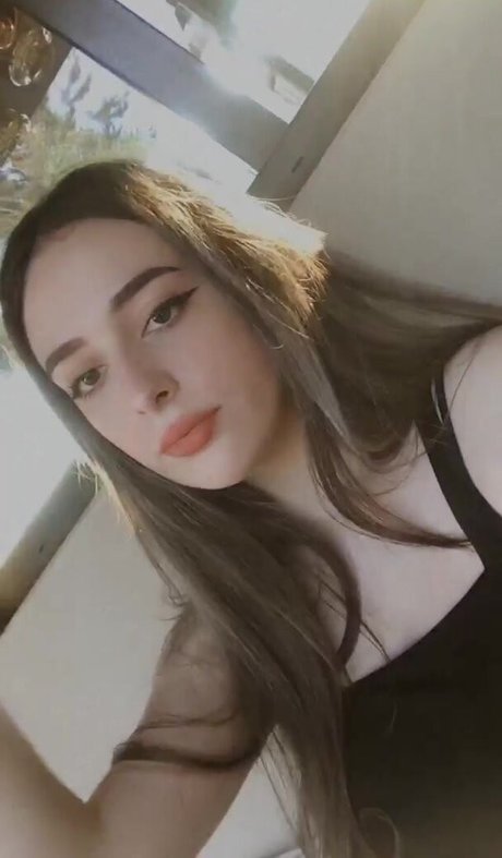 Sarah White ホットモデル 写真