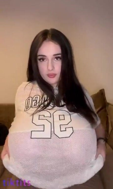 アマチュアディープスロートオンリーファンズ エロ 画像