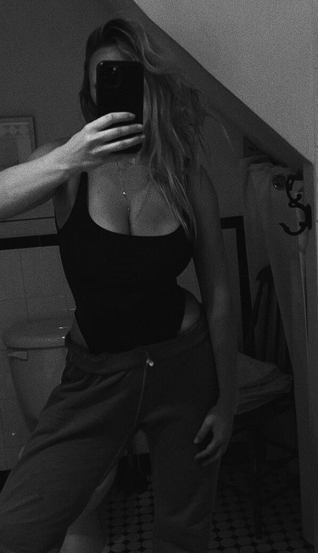 モンスターコックオンリーファンズ HD 画像