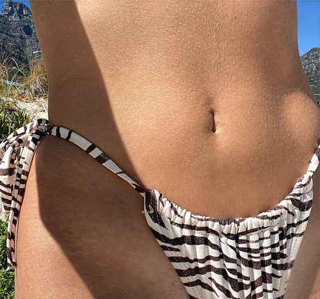 Pinheiro Alexandra ポルノスター トップ 写真