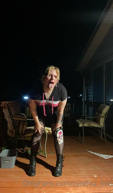 cynthia 666 完璧なモデル 画像