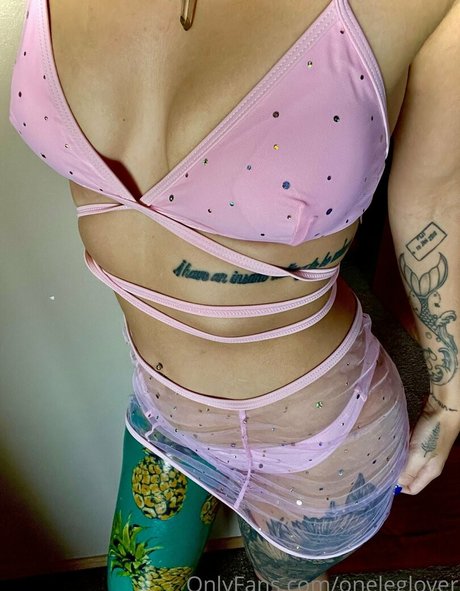 おばあちゃんの熟女オンリーファンズ セクシー裸 ギャラリー