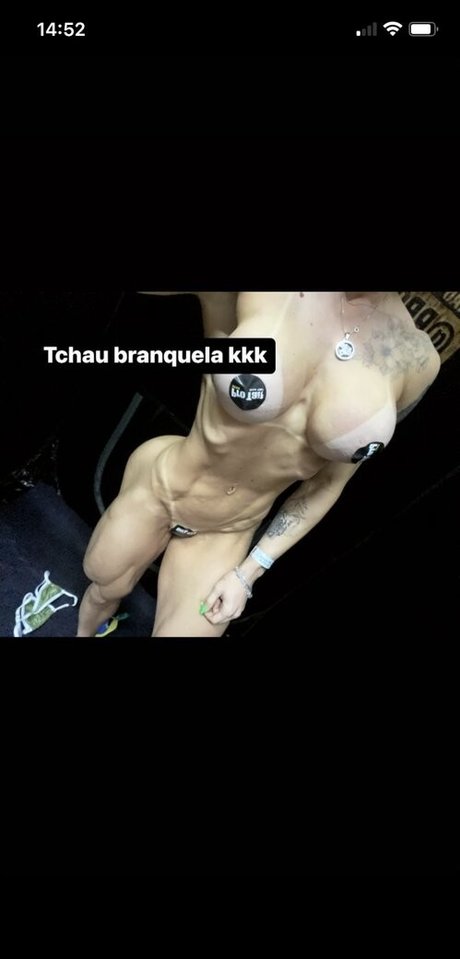 Juh Caceres ヌードモデル 写真