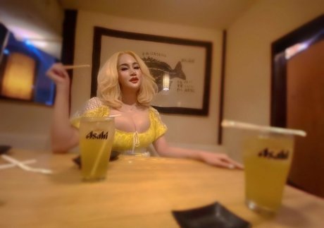 黒檀ペッギングオンリーファンズ エロチック ギャラリー