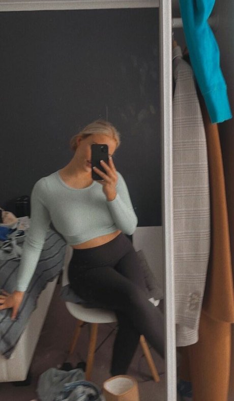 年配の熟女オンリーファンズ セクシー アーカイブ