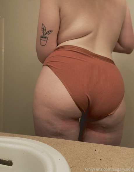 熟女 BBC オンリーファンズ 裸 ギャラリー