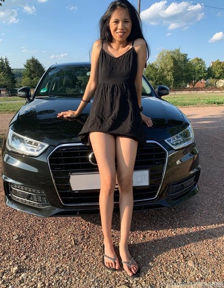 jujuna セックス女優 画像