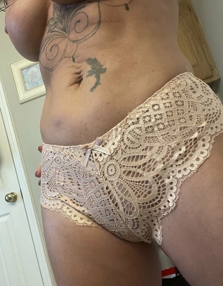 ホットな黒檀オンリーファンズ ポルノ アーカイブ