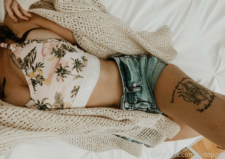 persephone27x ヌード女優 ギャラリー